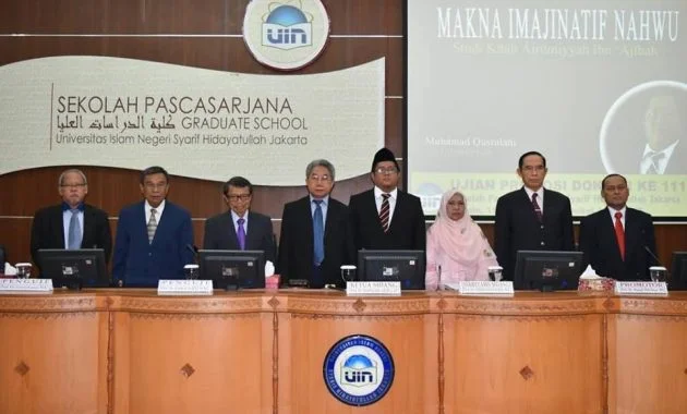 Teliti Kitab al-Jurumiyyah, Dosen STISNU Tangerang Raih Doktor