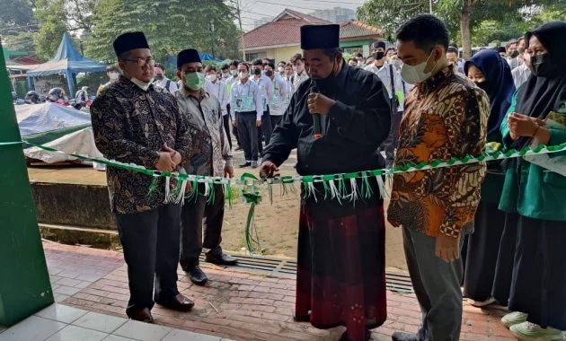 MOMRU STISNU: MAHASISWA BARU HARUS PERKUAT NIAT